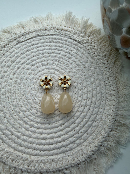 Boucles d’oreilles Pampilles beige