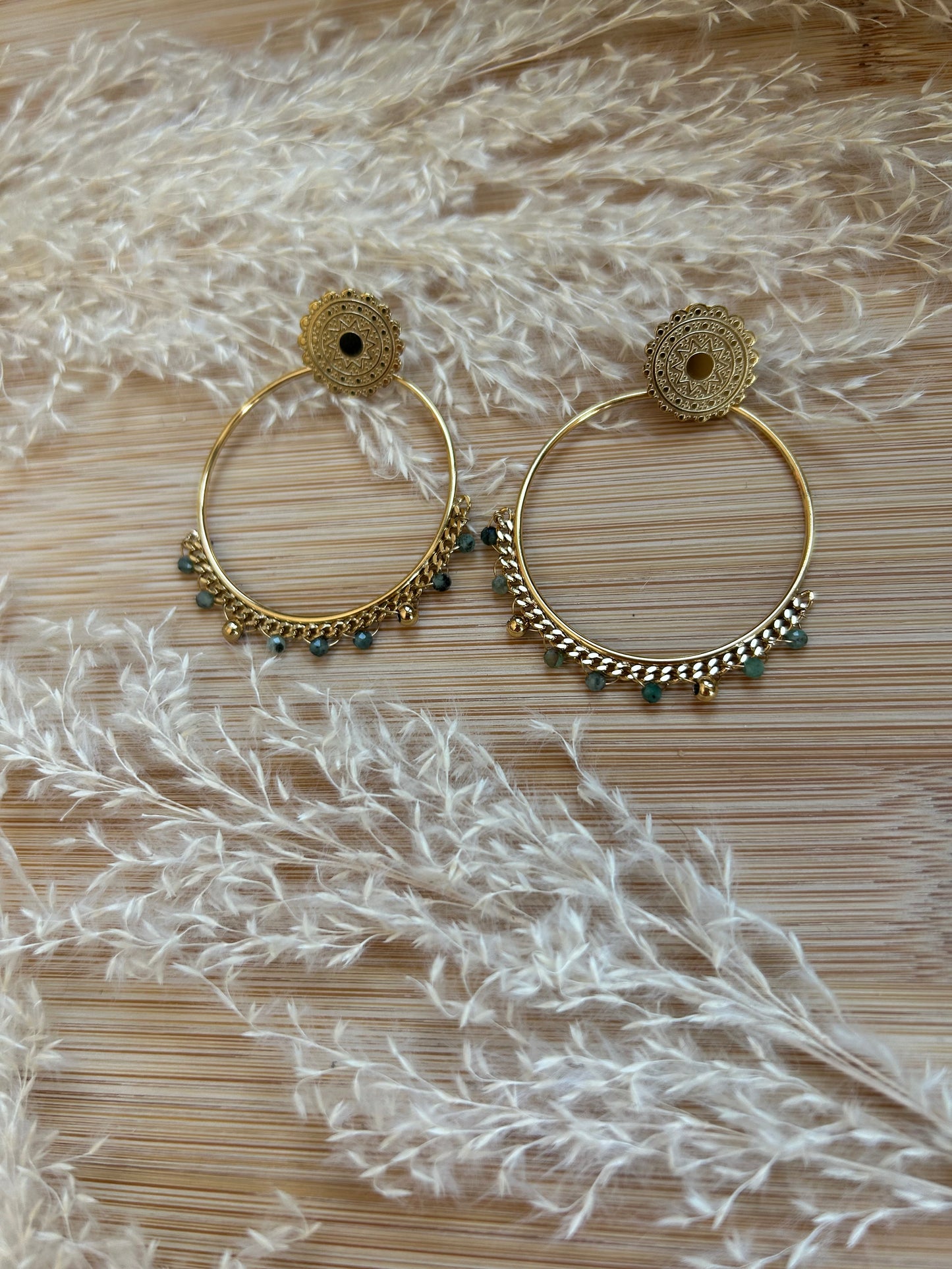 Boucles d'oreilles kaki