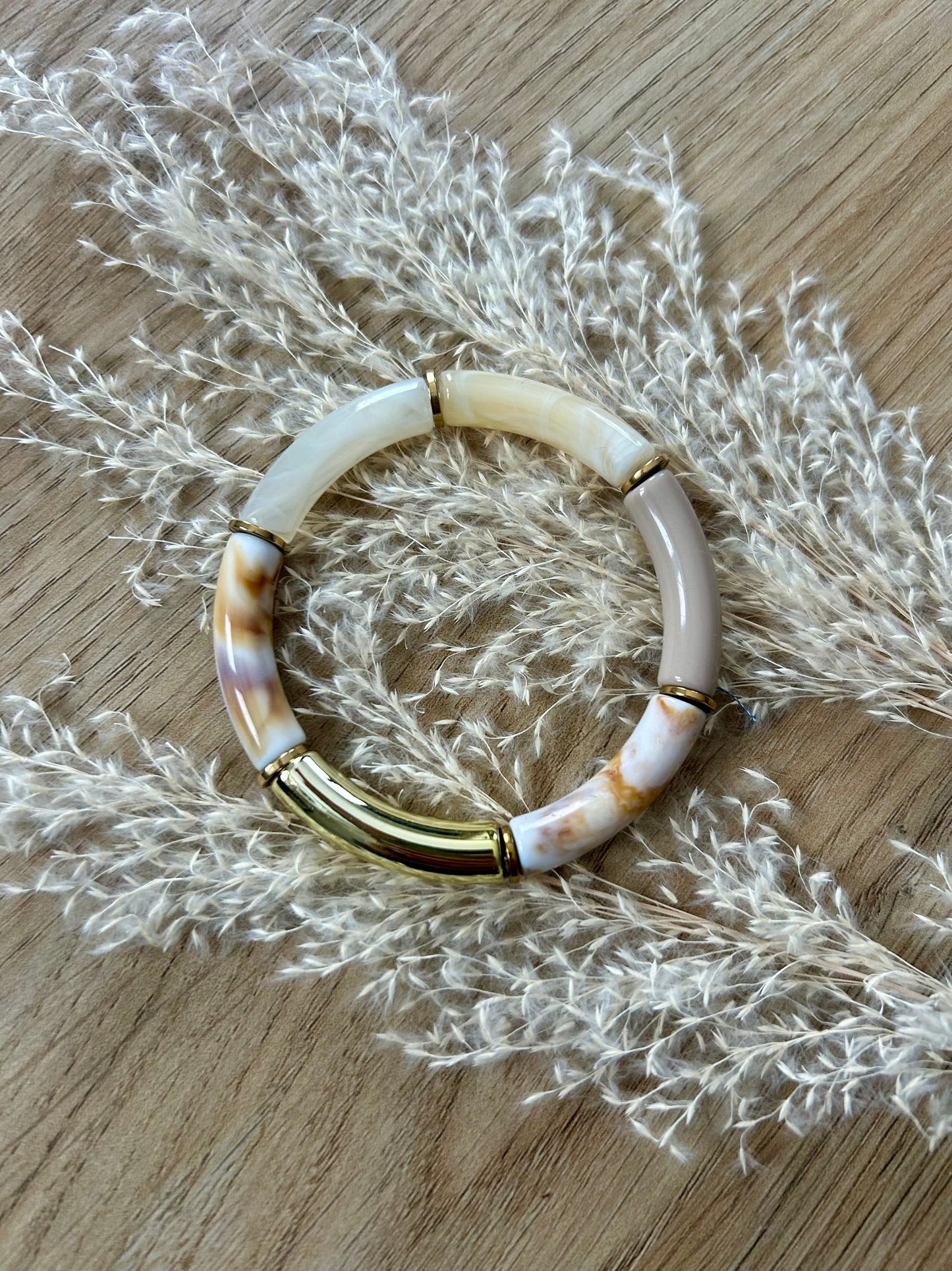 Bracelets fins en résine